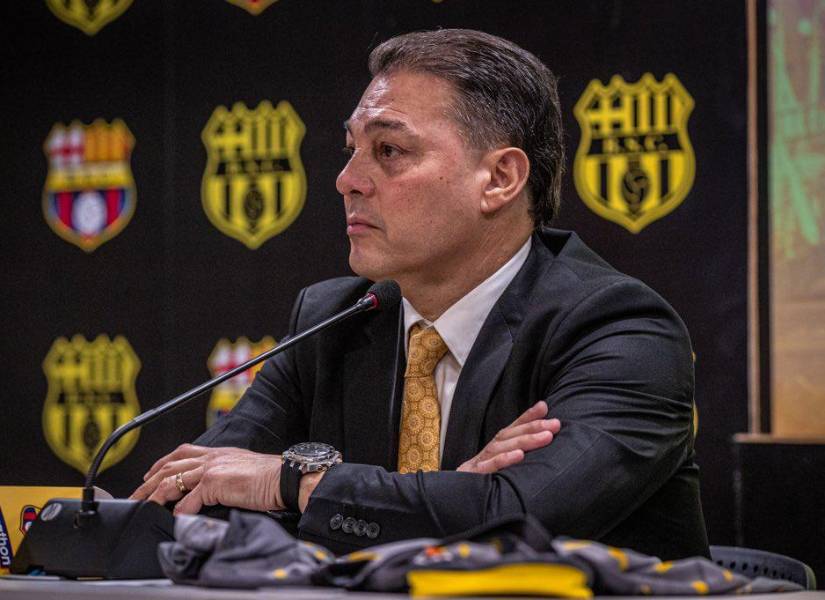 Archivo Alfaro Moreno en rueda de prensa.