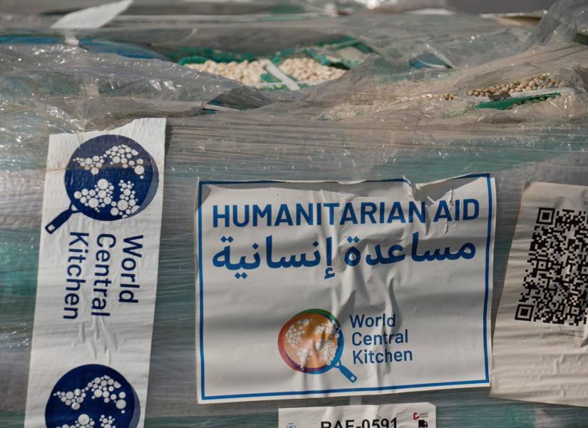 Vista de cajas de ayuda humanitaria de World Central Kitchen este jueves, en Kerem Shalom (Israel).