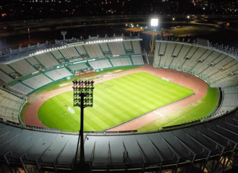 Barcelona SC jugará en el estadio Mario Alberto Kempes con Talleres.