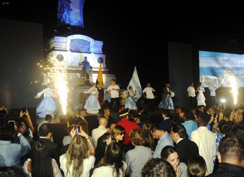 Foto de la sesión solemne por la Independencia de Guayaquil en octubre de 2024.