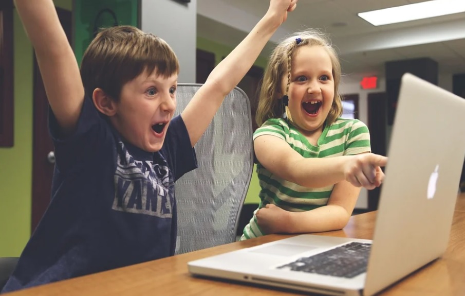 Los videojuegos más usados entre los niños son los que prohíben los papás