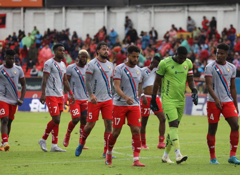 El Nacional está a un punto del cuadrangular del descenso de la Liga Ecuabet.