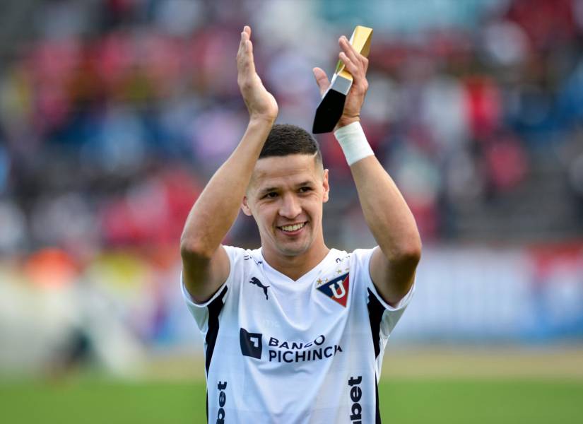 Alex Arce, goleador de Liga de Quito