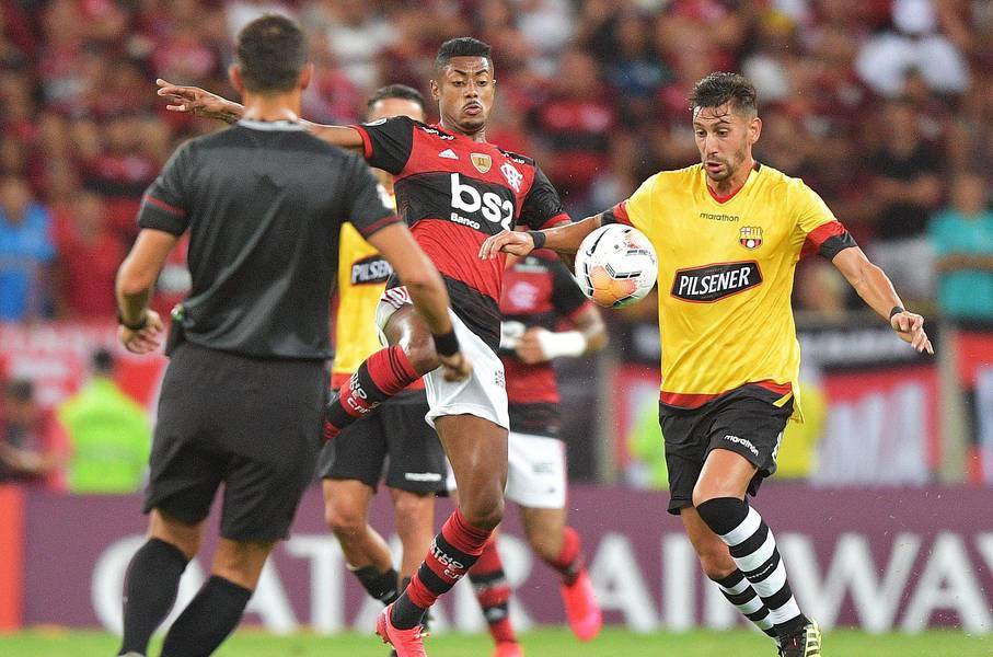 Barcelona recupera a Pineida, Piñatares y Preciado para choque con Flamengo