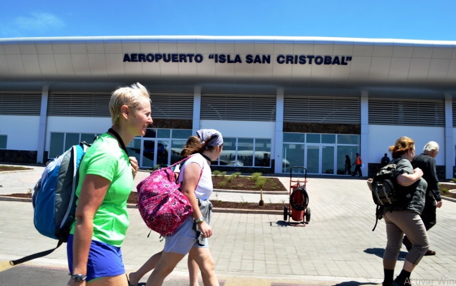 Asambleístas apoyan ampliación del aeropuerto de San Cristóbal