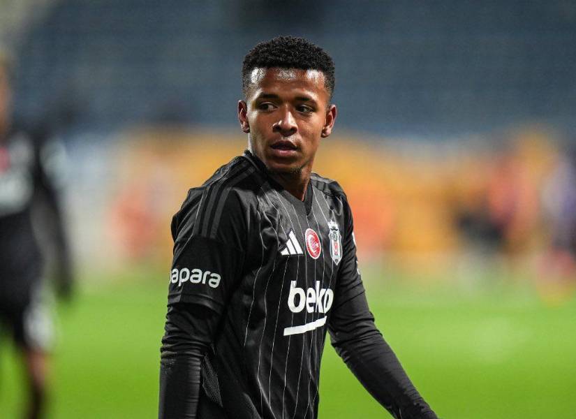 Keny Arroyo ha disputado 14 partidos con el Besiktas.