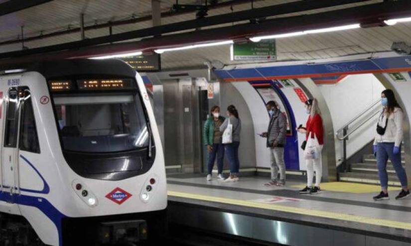 Ecuatoriano queda atrapado en el metro de Madrid tras intentar robar