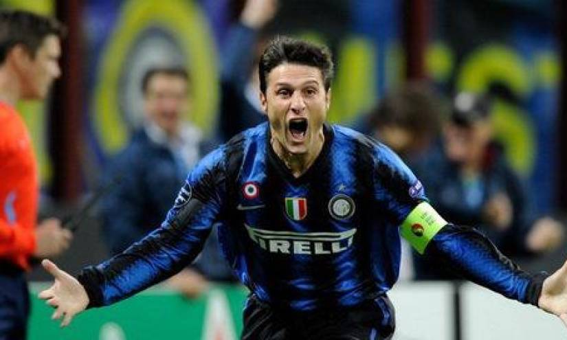 Javier Zanetti, jugador argentino, es considerado leyenda del Internacional de Milán.
