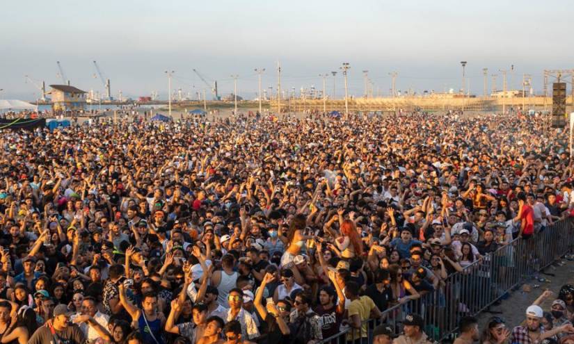 Policía desplegó francotiradores en festival de música electrónica en Manta