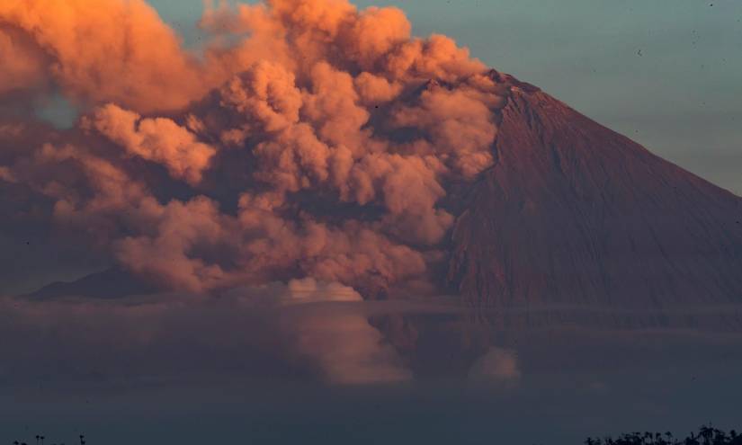 Volcán Sangay: advierten de una posible caída de ceniza en cuatro provincias