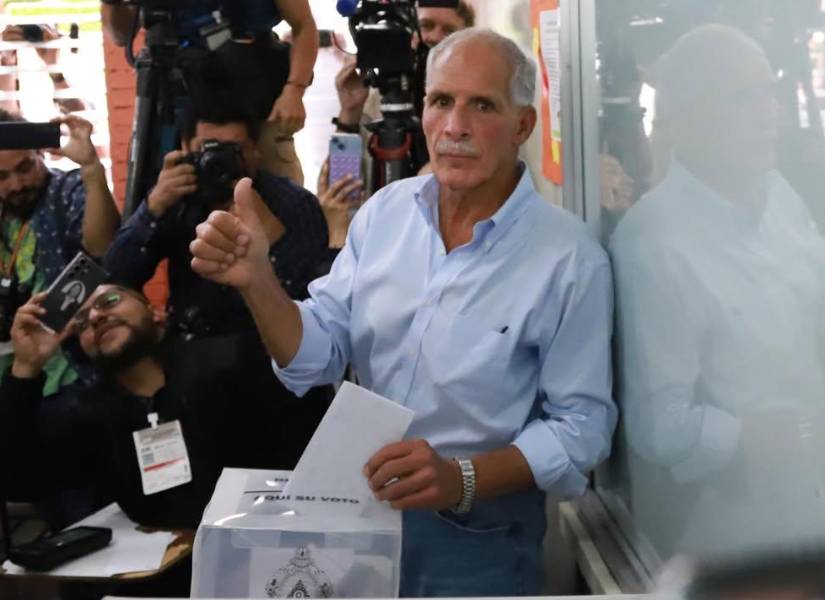 El candidato Nasry Asfura en las elecciones pasadas del 30 de noviembre de 2025.