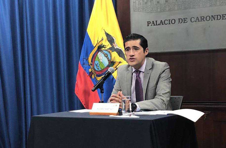 Lenín Moreno felicita a exministro Richard Martínez