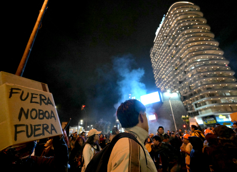 De las 102 personas detenidas 93 son hombres y nueve son mujeres, once de ellos menores de edad.