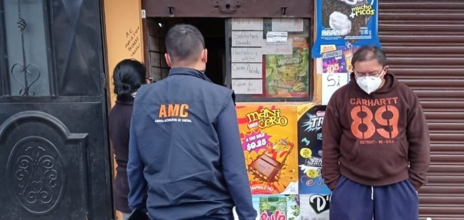 Clausuras y detenciones por irrespetar medidas en Quito