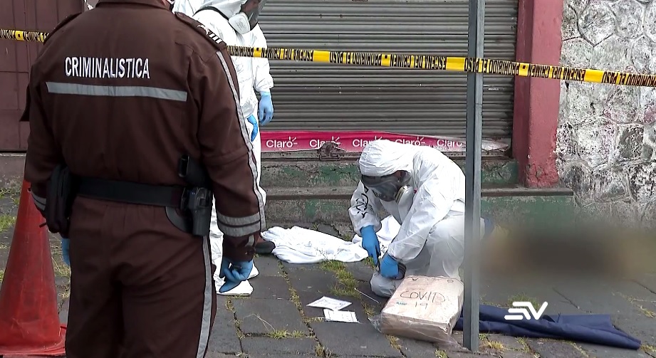 Más de 24 mil muertes en exceso durante pandemia en Ecuador