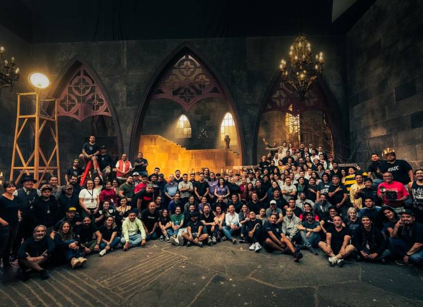 Elenco completo de Y Llegaron de Noche.