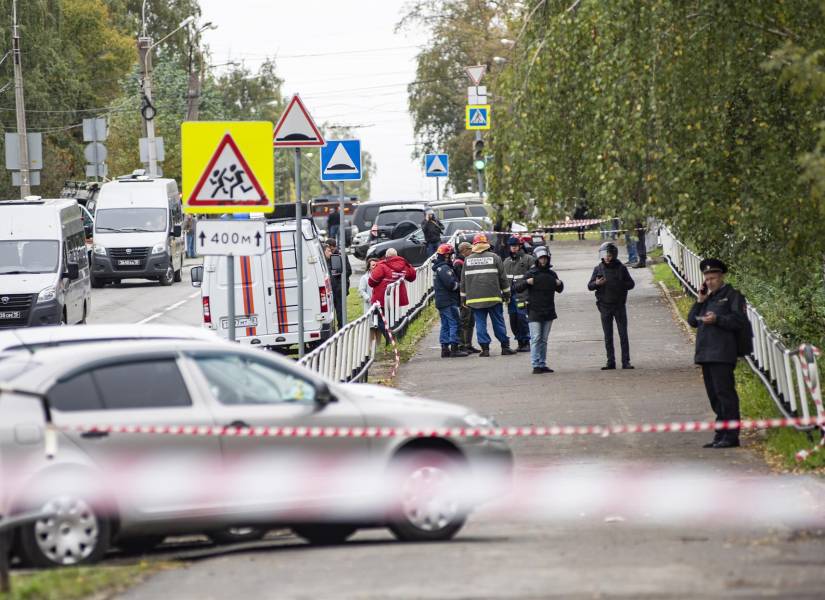 La zona en donde ocurrió el tiroteo fue cercada por seguridad.
