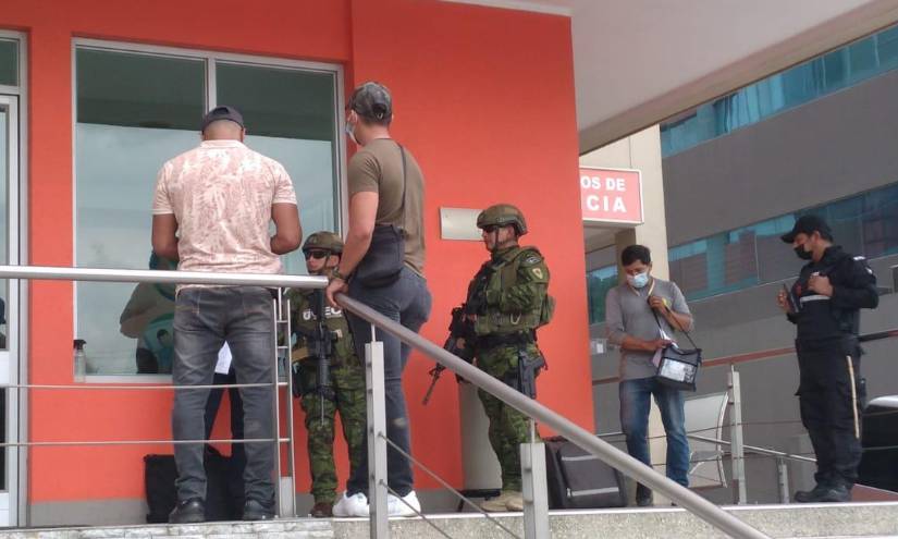 Imagen de los exteriores de la clínica Kennedy, en Samborondón, donde esta mañana fue ingresado el presidente de la República.