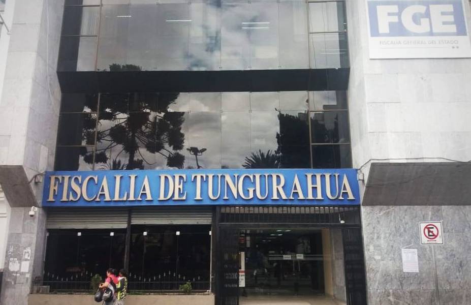 Dos policías procesados por caso de violación en Píllaro