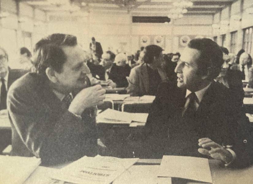 Olof Palme y Rodrigo Borja durante una conversación.