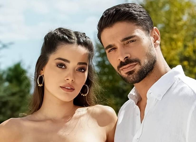 Halit Özgür y Bertan Asllani.