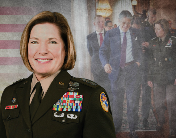 La oficial es la primera mujer en dirigir el Comando Sur de Estados Unidos.