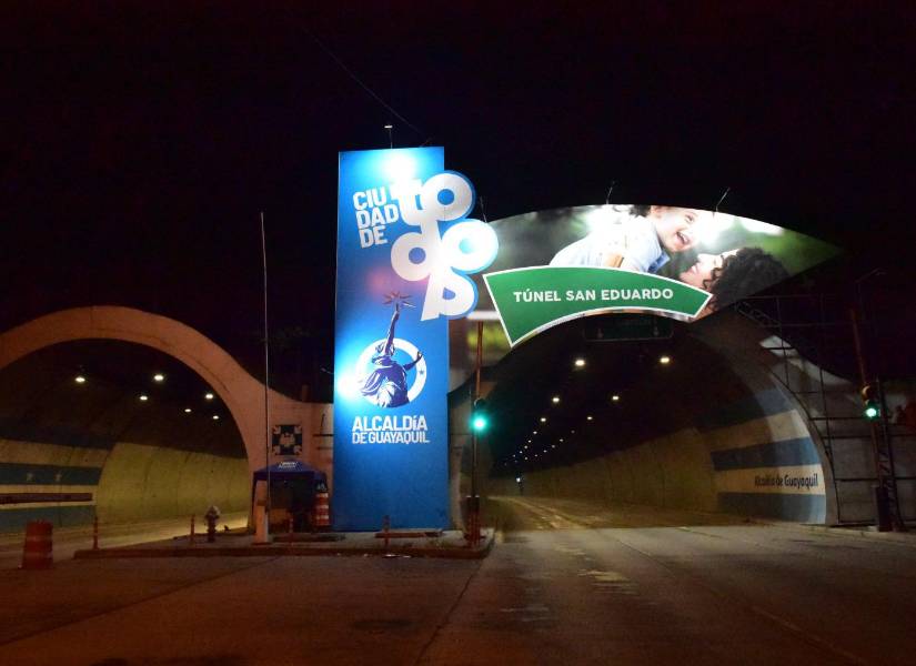 Imagen del ingreso al túnel del cerro San Eduardo.