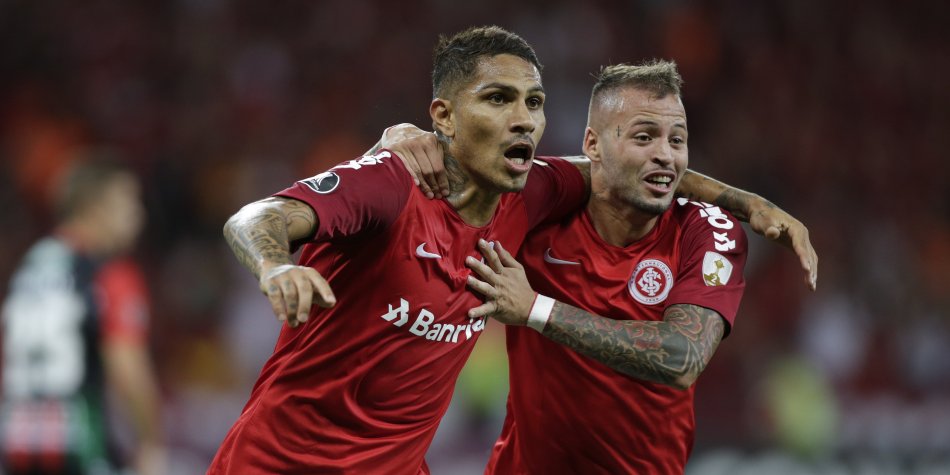 Paolo Guerrero no podrá recibir su homenaje ante Alianza Lima