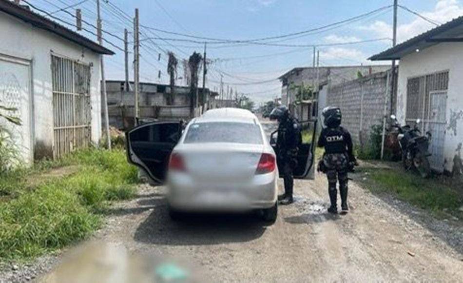 Un delincuente fue abatido tras disparar a una patrulla policial en Durán