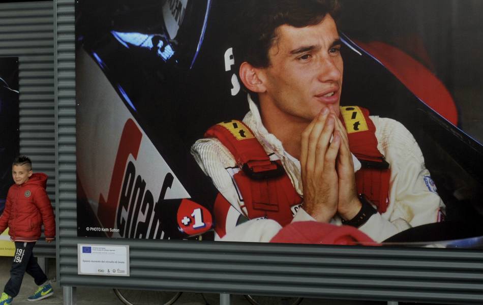 A 20 años de su muerte, cuánto vale la marca Ayrton Senna