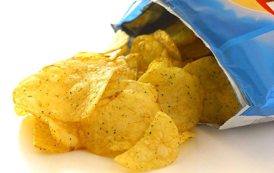 ¿Cómo transformar un paquete de papas fritas en un espía?