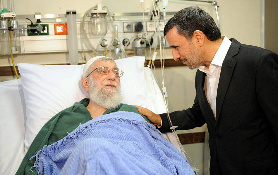 Lo que revelan las visitas al convaleciente líder supremo de Irán