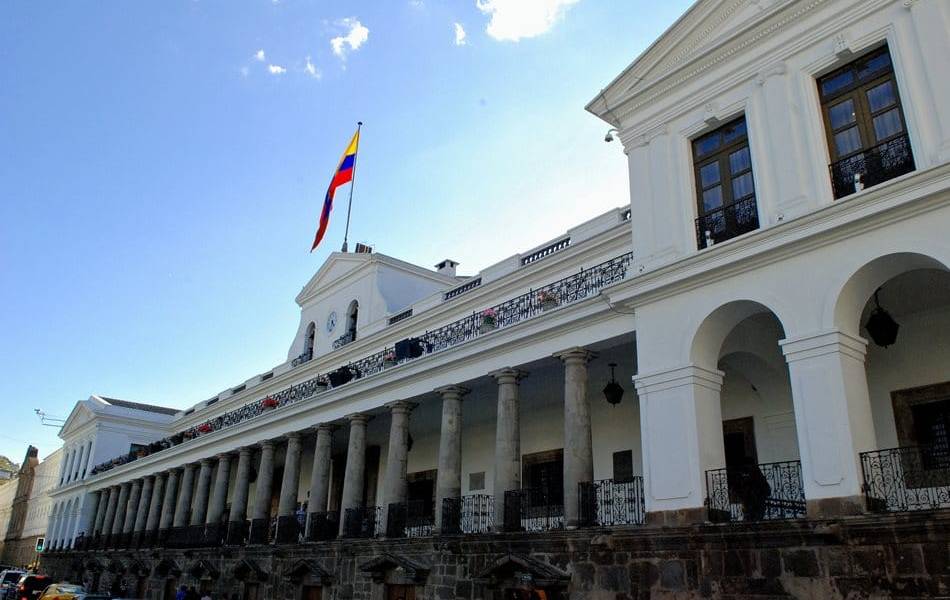 Ecuavisa estrena este domingo 15 de noviembre &quot;Ecuador, 4 décadas de presidentes&quot;