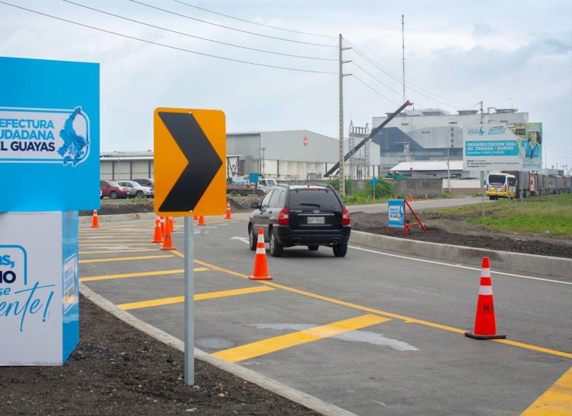 Una imagen del desarrollo vial que favorece a las industrias en Durán.