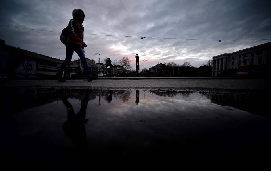 Ucrania reduce en un 50% electricidad suministrada a Crimea