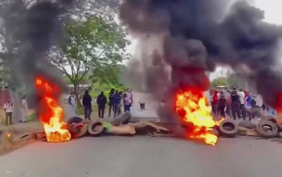 Dos manifestantes en Los Ríos fueron enviados a prisión por ataque con machete a policía