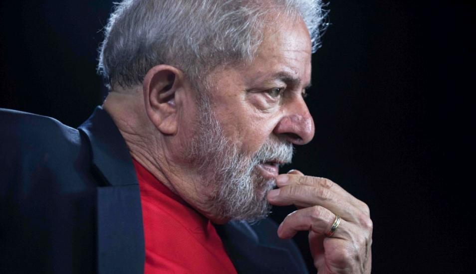 Juez emite fallo que puede liberar a Lula