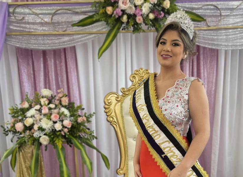 Alina Pihuave fue reina de Puerto López entre 2024 y 2025.