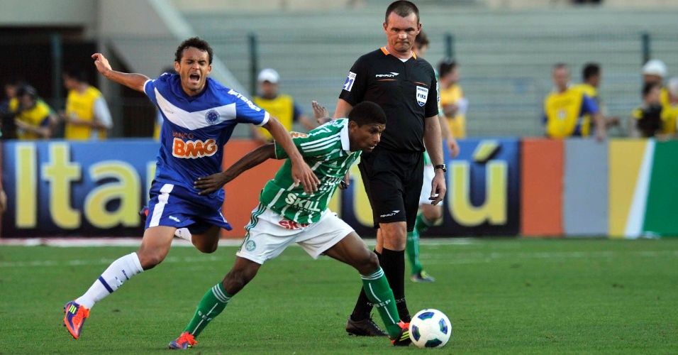 El Brasileño Leandro Vuaden en la mira para el partido entre Ecuador-Uruguay