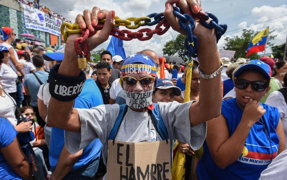 Oposición venezolana llama a protesta contra elecciones
