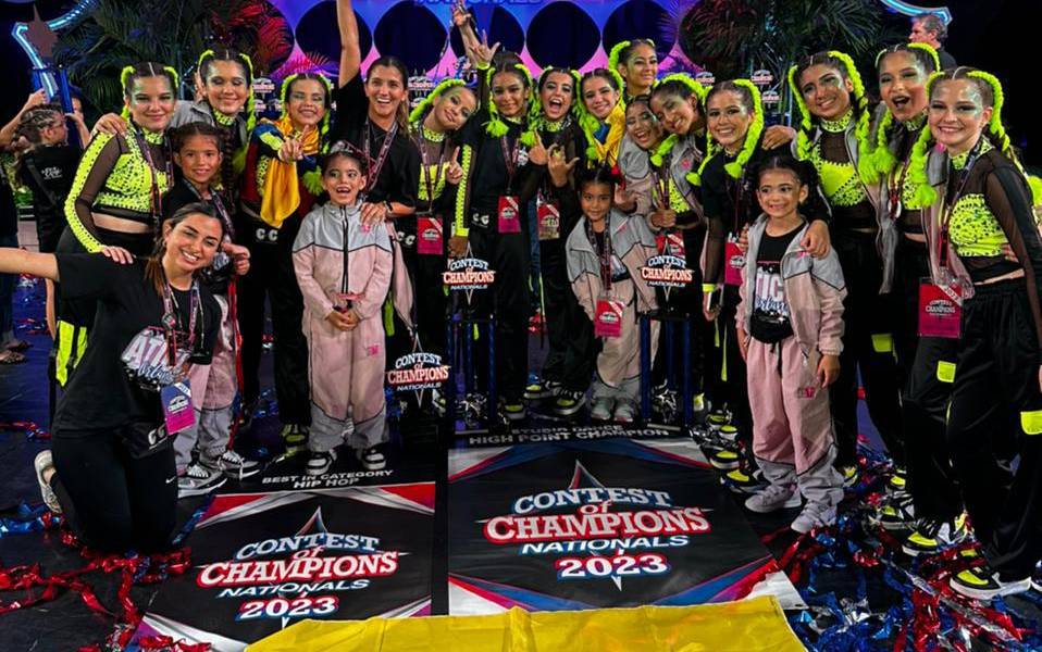 Academia ecuatoriana de ballet y danza quedó campeón en Estados Unidos