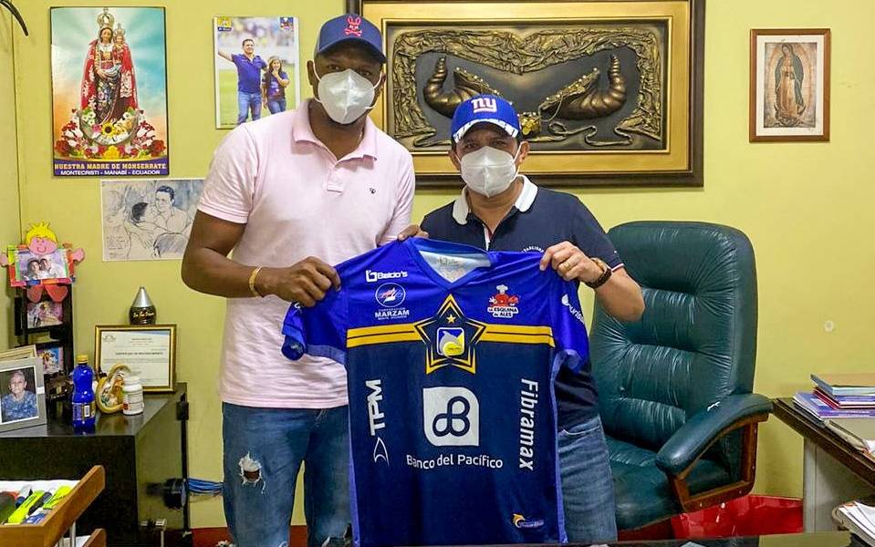 Máximo Banguera deja El Nacional para jugar en Delfín