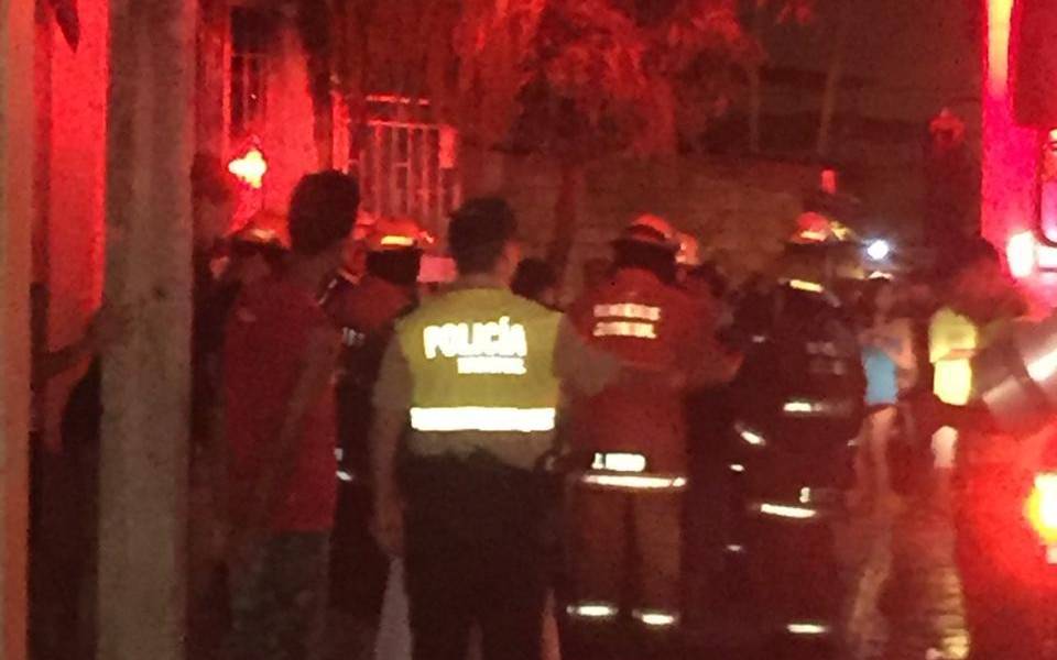Dos fallecidos tras incendio en el Guasmo Sur de Guayaquil