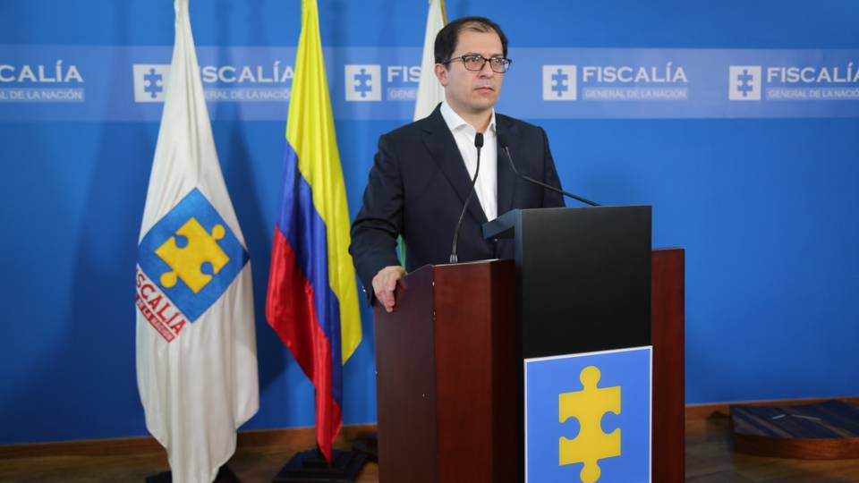 Fiscal de Colombia viaja a Ecuador a entregar informe sobre Arauz
