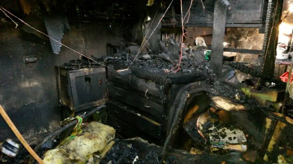 Incendio destruyó casa en el sur de Quito