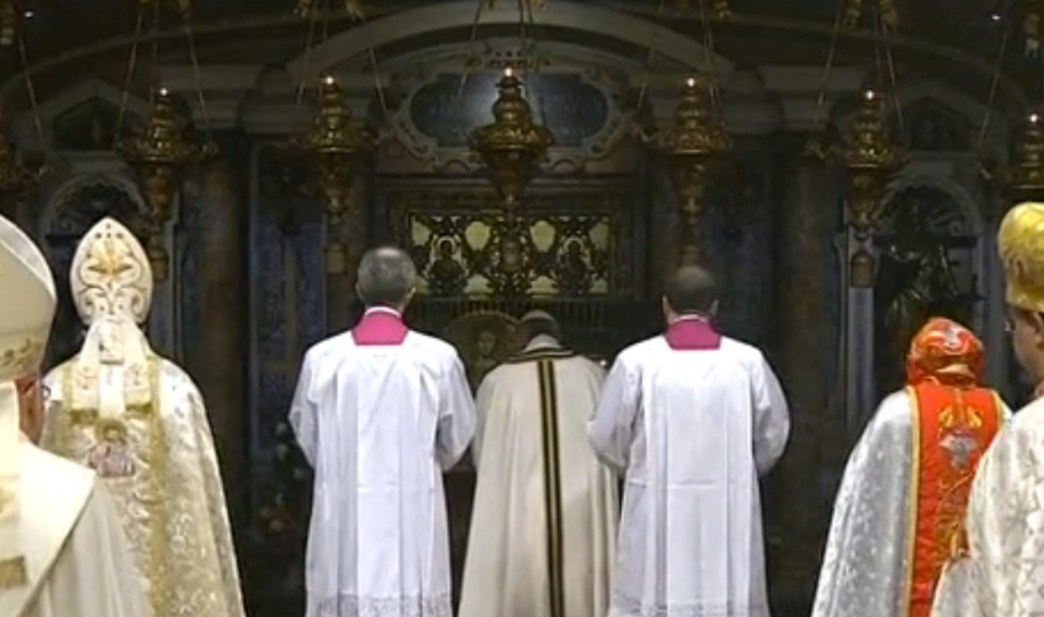 Vaticano recibió la misa de inicio del papado de Francisco ante la tumba de San Pedro