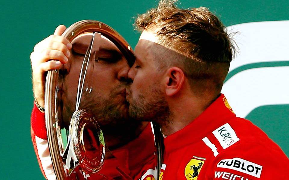Vettel se queda con el Gran Premio de Australia