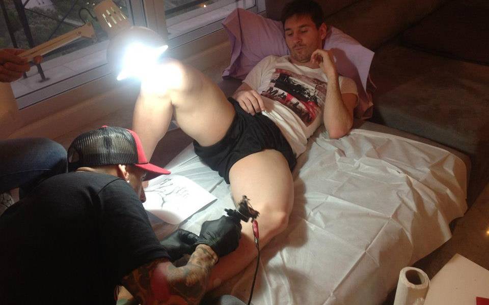 Mira todas las fotos del nuevo tatuaje de Lionel Messi