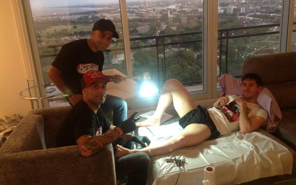Mira todas las fotos del nuevo tatuaje de Lionel Messi
