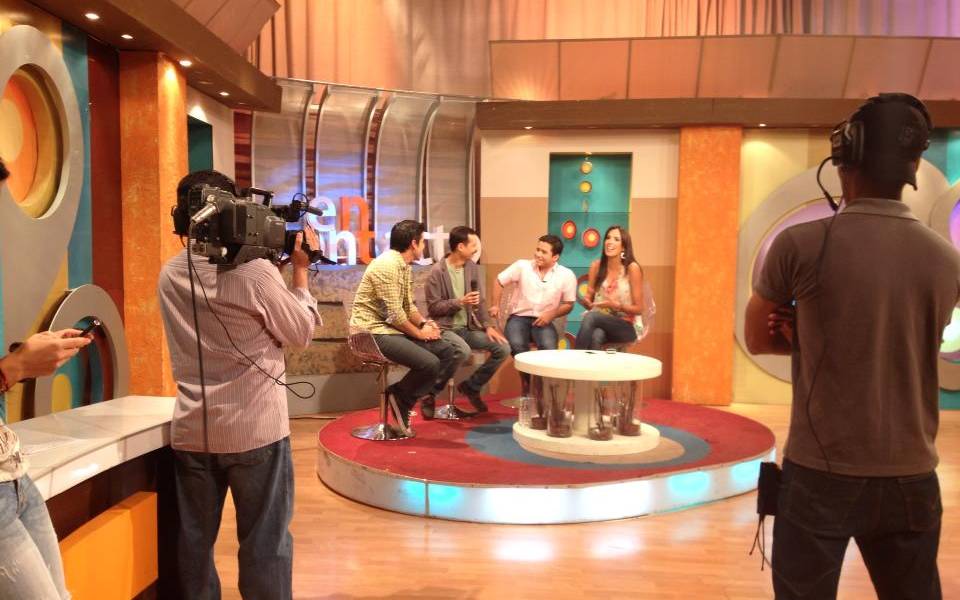 Eddie Santiago disfrutó en 'En Contacto'